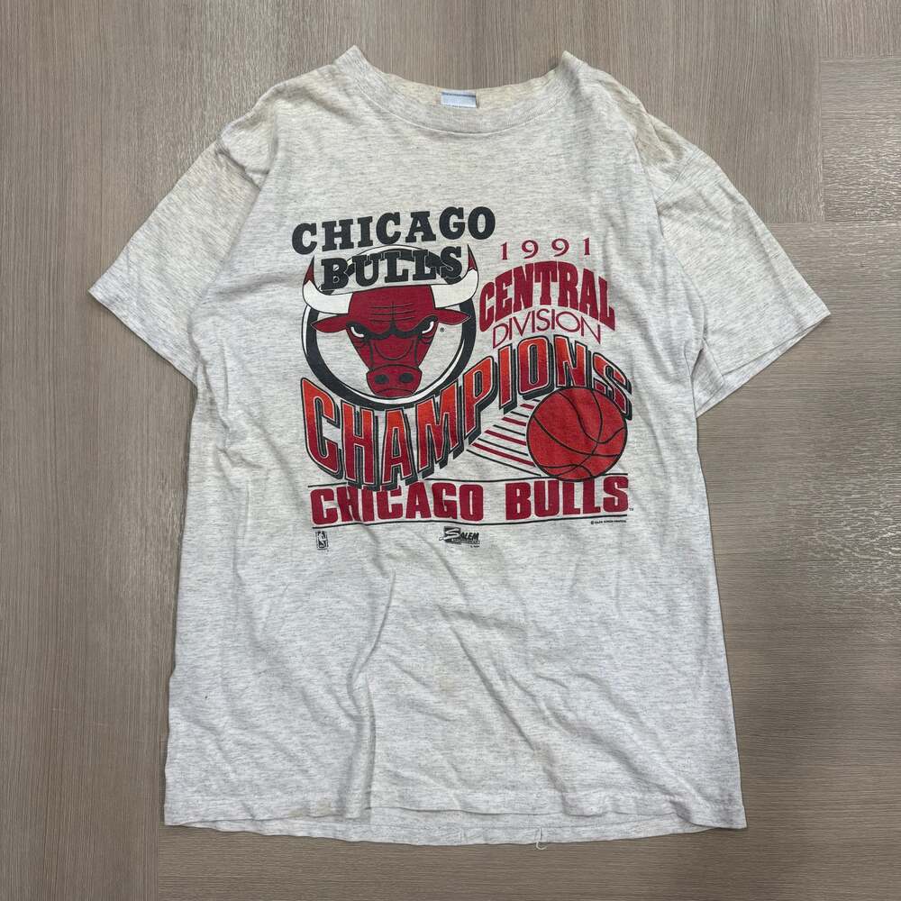 Vintage Chicago Bulls 1991 Central Division Champs T-Shirt L Michael Jordan Rare